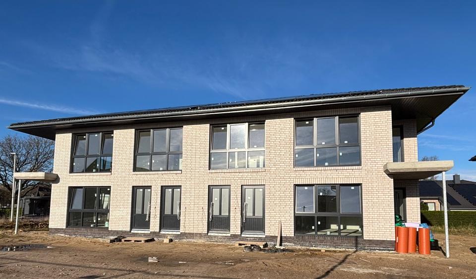 Etagenwohnung Heide - 5 Zimmer, 113 m&sup2;, 1.525&euro; | Angebot:24571008