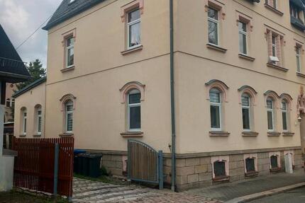 Wohnung Ellefeld - 3 Zimmer, 72 m&sup2;, 324&euro; | Angebot:26236761