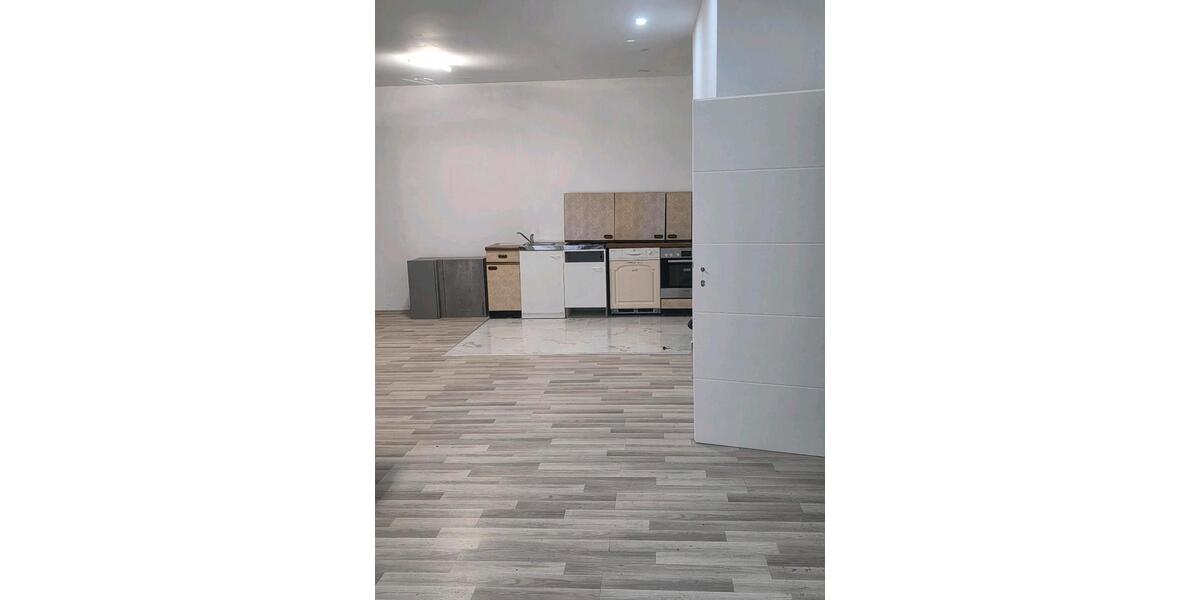 Etagenwohnung Bechhofen - 2 Zimmer, 100 m&sup2;, 600&euro; | Angebot:24836962