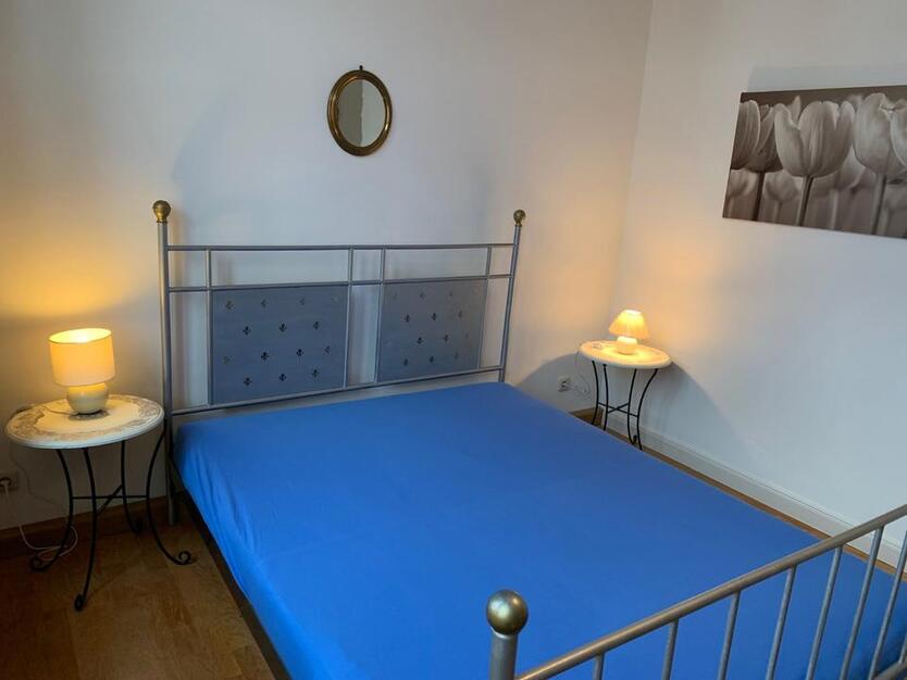 möblierte 2,5 Zimmer-Wohnung mit Balkon und WLAN zimmer