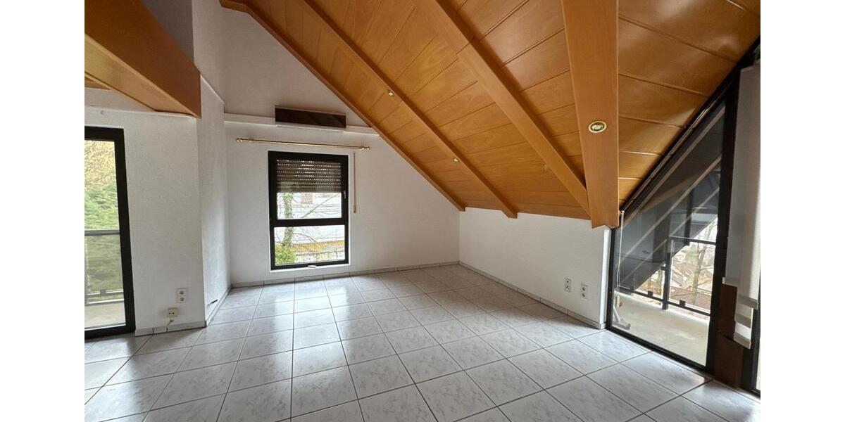 Etagenwohnung Waldfischbach-Burgalben Burgalben - 4.5 Zimmer, 190 m&sup2;, 950&euro; | Angebot:25902418