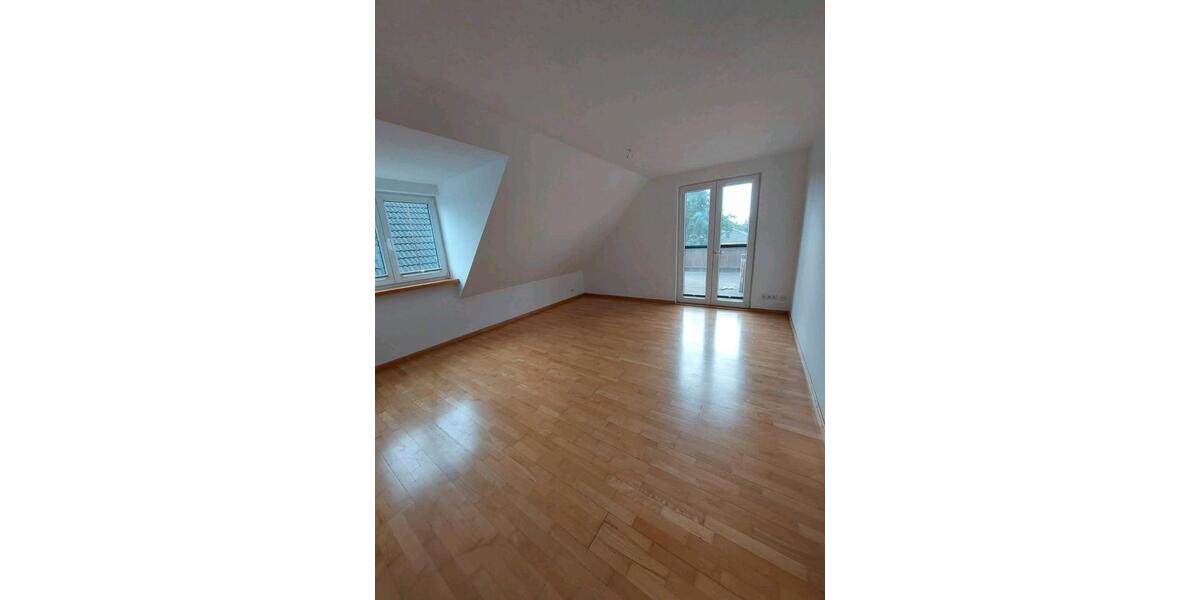 Wohnen auf Zeit Güstrow - 4 Zimmer, 80 m&sup2;, 750&euro; | Angebot:21689156