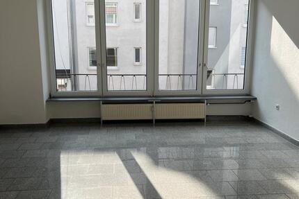 Wohnung Hagen - 3 Zimmer, 80 m&sup2;, 750&euro; | Angebot:25499340