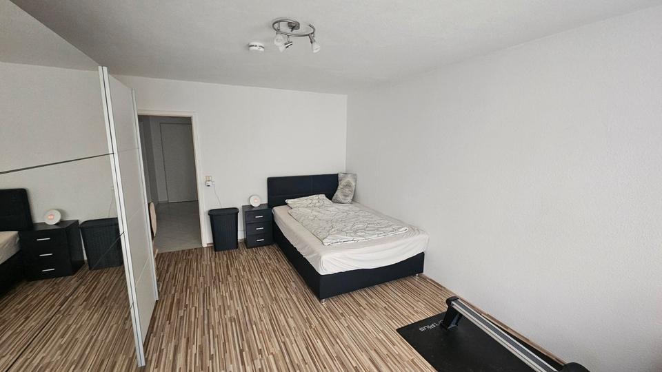 Etagenwohnung Naumburg (Saale) - 2 Zimmer, 63 m&sup2;, 500&euro; | Angebot:26503077