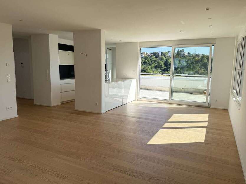 Wohnung zum Mieten in Esslingen 2.100 € 132.86 m²