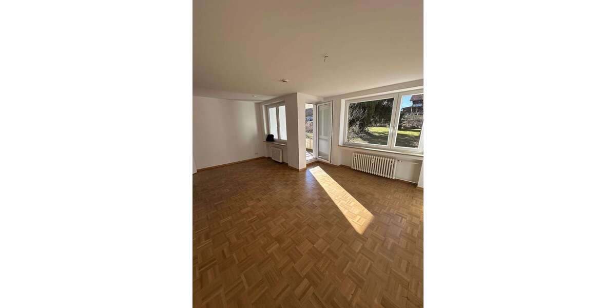 Etagenwohnung Tutzing - 3 Zimmer, 74 m&sup2;, 1.190&euro; | Angebot:25293023