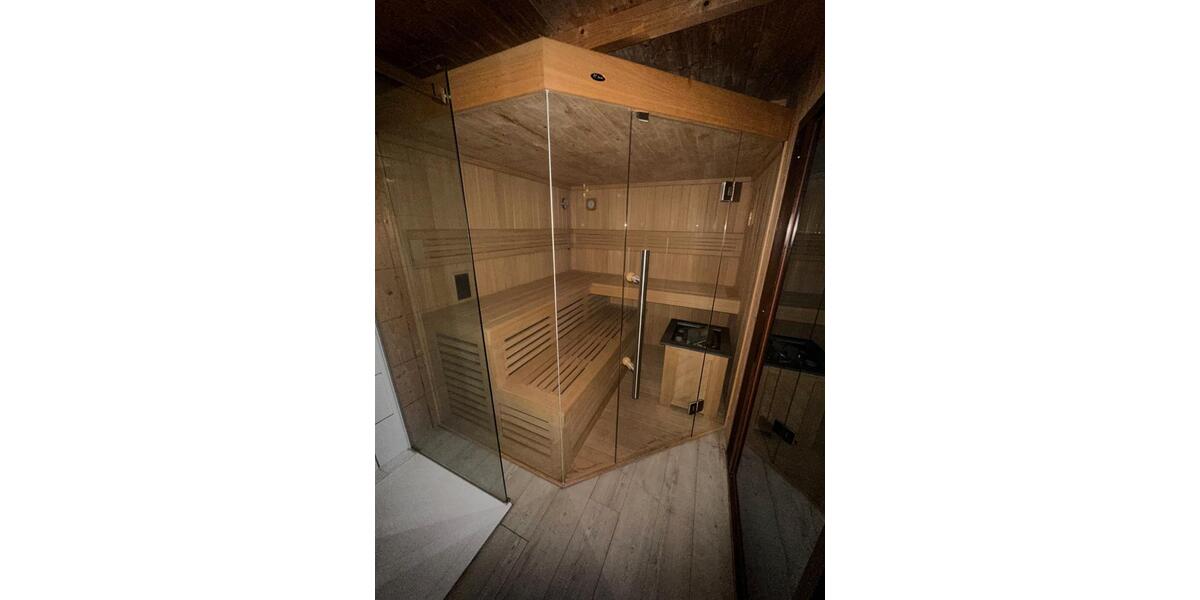 Doppelhaushälfte Püttlingen - 4 Zimmer, 230 m&sup2;, 1.830&euro; | Angebot:26299543