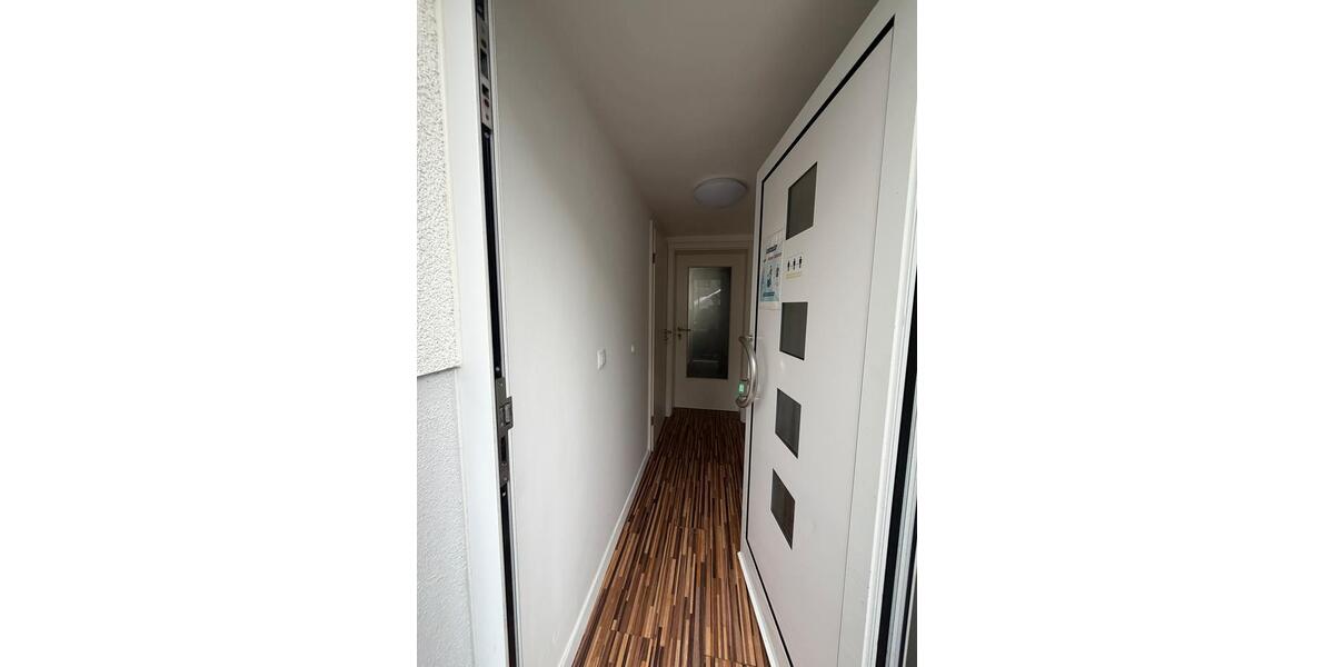Etagenwohnung Pfinztal - 2 Zimmer, 45 m&sup2;, 690&euro; | Angebot:26043788