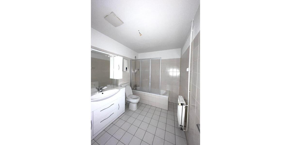 Etagenwohnung Braunschweig - 4 Zimmer, 144 m&sup2;, 1.149&euro; | Angebot:24535970