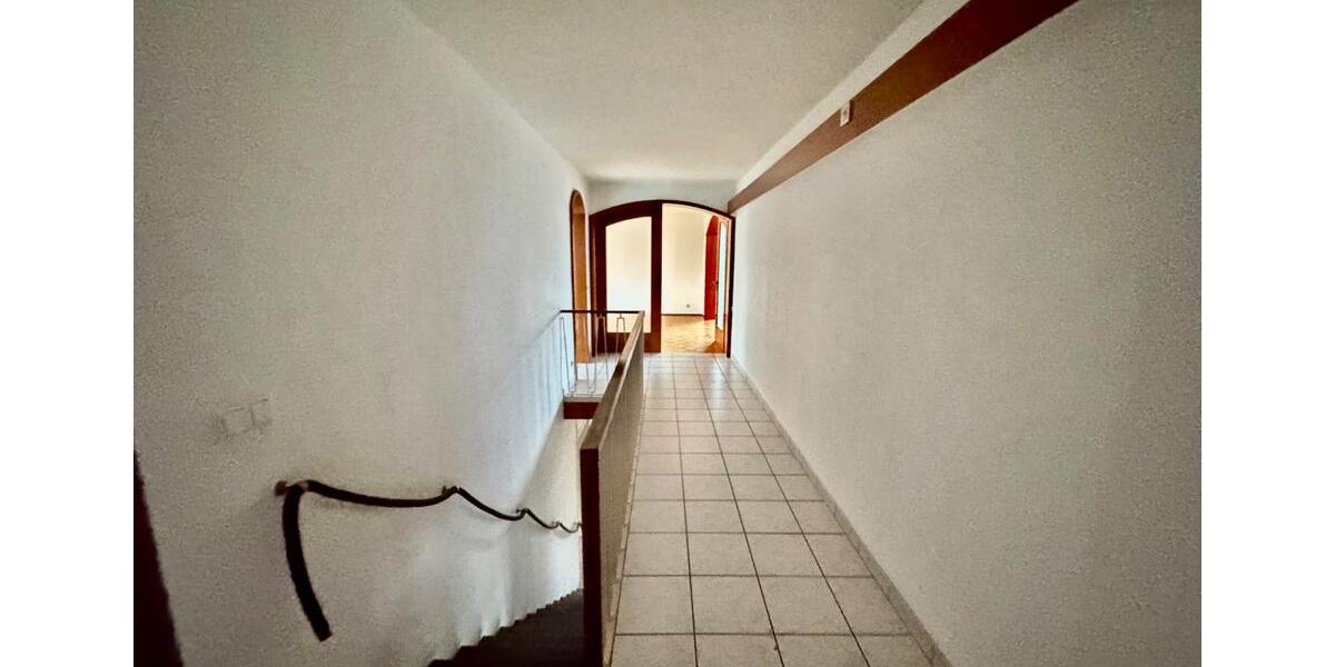 Maisonettenwohnung Sinzheim - 5 Zimmer, 171 m&sup2;, 1.710&euro; | Angebot:24867042