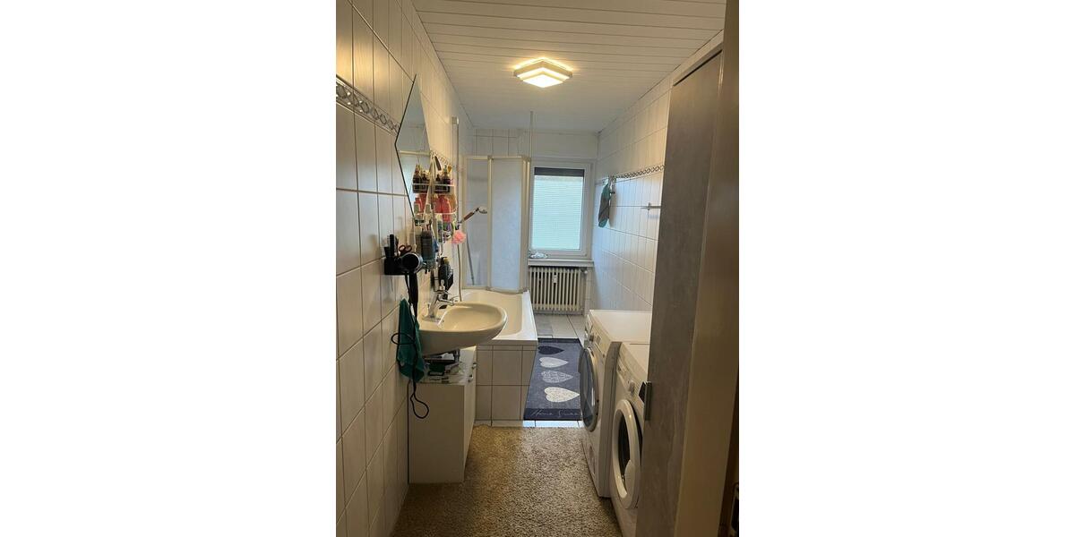 Etagenwohnung Borgholzhausen - 4 Zimmer, 90 m&sup2;, 1.000&euro; | Angebot:24685225