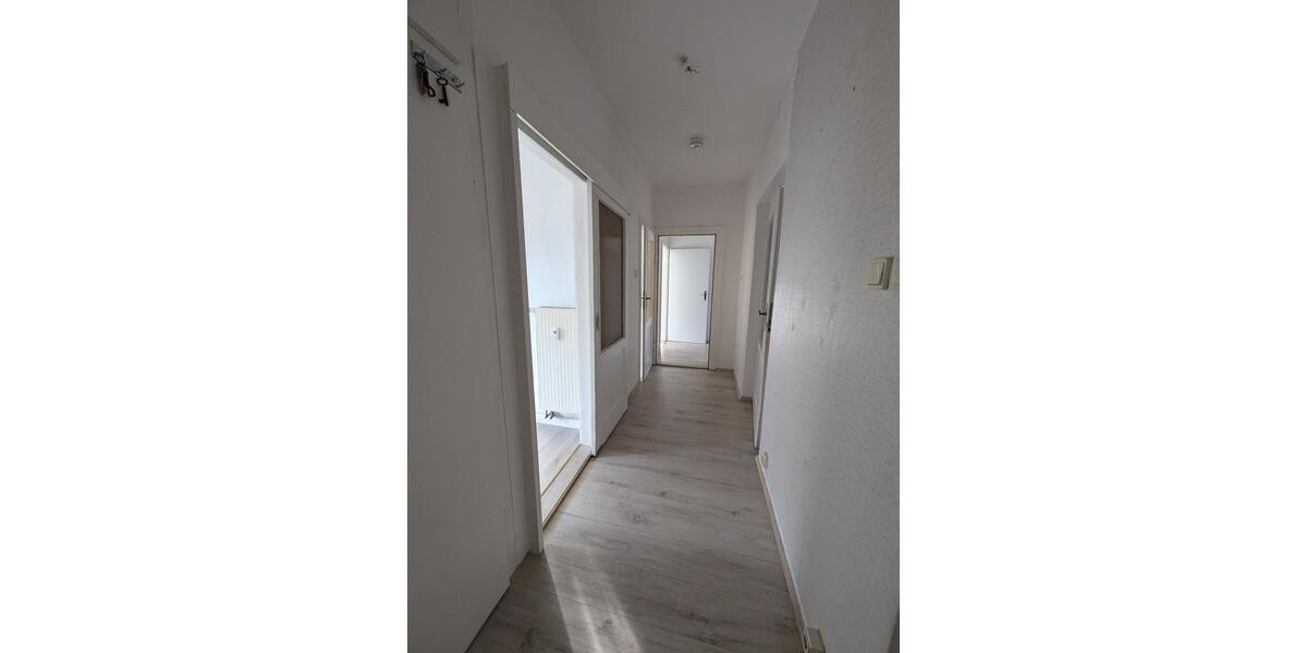 Etagenwohnung Bennewitz - 3 Zimmer, 69 m&sup2;, 599&euro; | Angebot:24747657