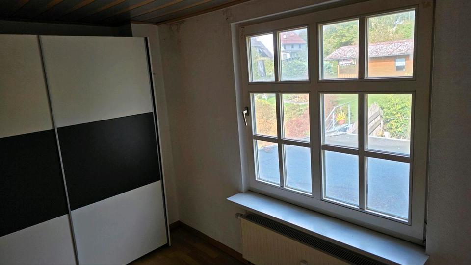 Dachgeschoßwohnung Malsfeld - 1 Zimmer, 45 m&sup2;, 510&euro; | Angebot:27597958