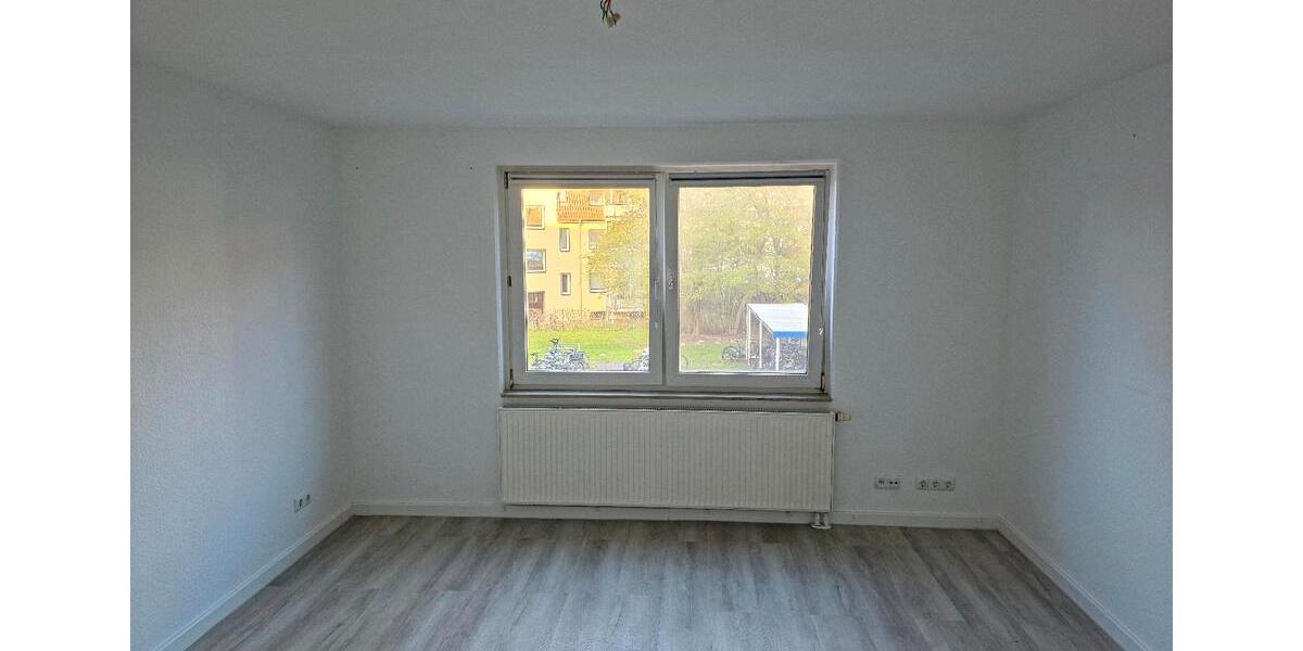 Etagenwohnung Lübeck Sankt Lorenz Nord - 1 Zimmer, 26 m&sup2;, 400&euro; | Angebot:26048640