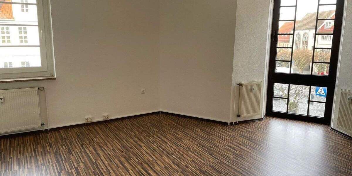 Etagenwohnung Bad Langensalza - 2 Zimmer, 80 m&sup2;, 430&euro; | Angebot:25677774