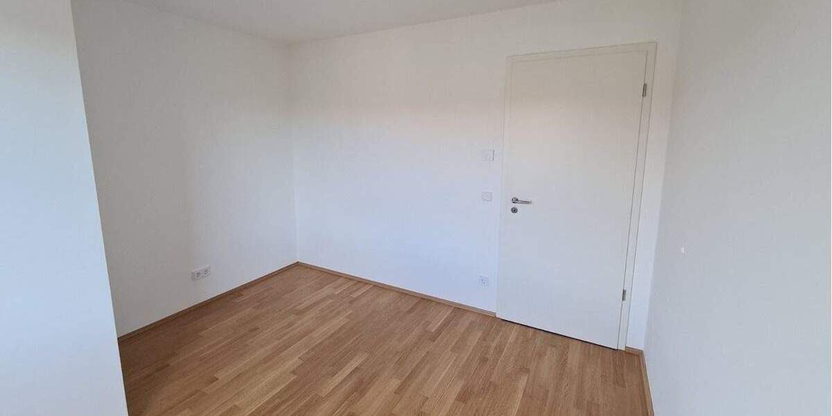 Etagenwohnung München Sendling-Westpark - 4 Zimmer, 95 m&sup2;, 2.175&euro; | Angebot:25262852