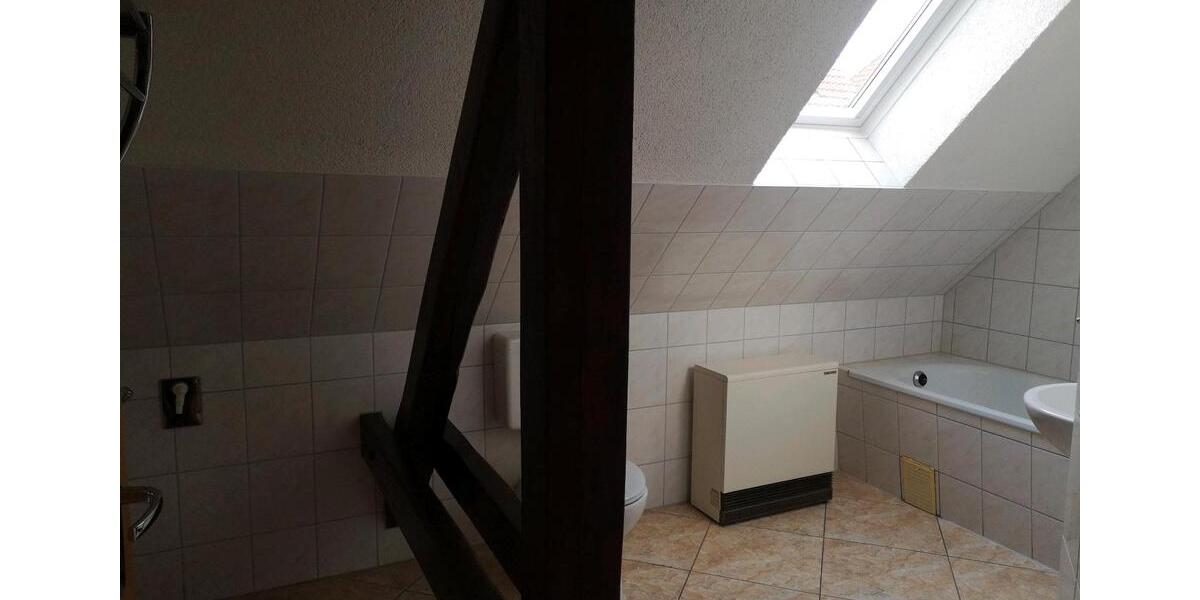 Dachgeschoßwohnung Gartz (Oder) - 3 Zimmer, 72 m&sup2;, 550&euro; | Angebot:26646413