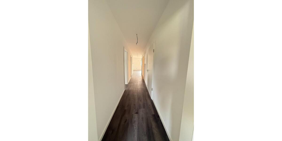 Etagenwohnung Hadamar - 4 Zimmer, 92 m&sup2;, 1.250&euro; | Angebot:25791066