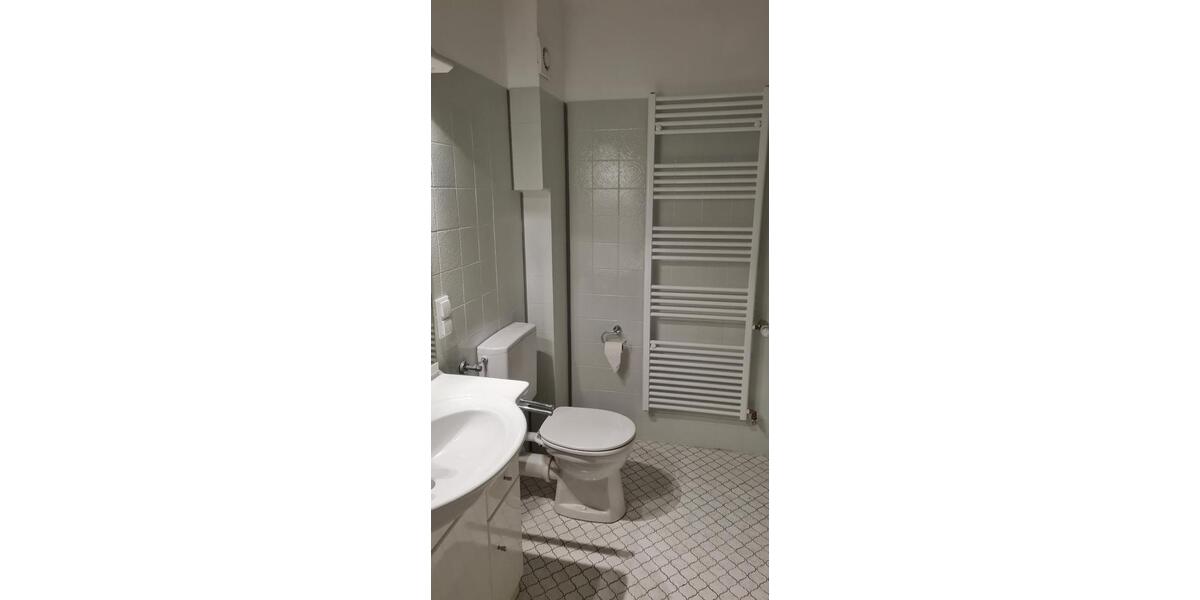 Dachgeschoßwohnung Vellmar - 2.5 Zimmer, 56 m&sup2;, 620&euro; | Angebot:25022418