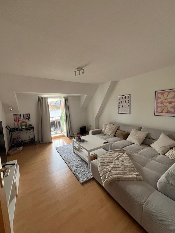 3-Zimmer-Wohnung, Wendeburg, EBK, Carport, Schuppen