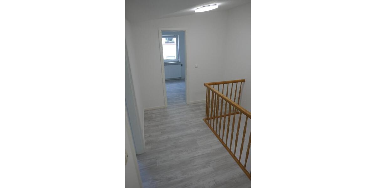 Einfamilienhaus Frankfurt am Main West - 3 Zimmer, 76 m&sup2;, 1.188&euro; | Angebot:25876519