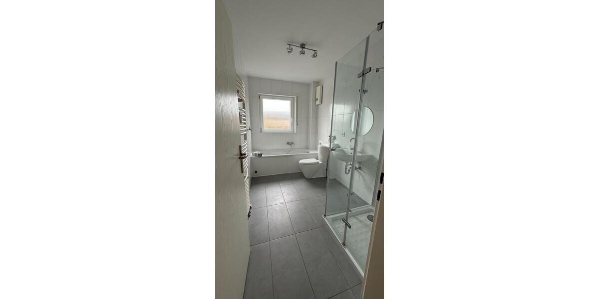 Etagenwohnung Meinerzhagen - 4 Zimmer, 98 m&sup2;, 960&euro; | Angebot:24689639