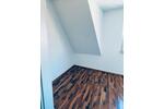Dachgeschoßwohnung Ditzingen - 3.5 Zimmer, 85 m&sup2;, 1.200&euro; | Angebot:26603214