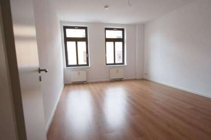Wohnung Halle Südliche Innenstadt - 3 Zimmer, 83 m&sup2;, 640&euro; | Angebot:27069260