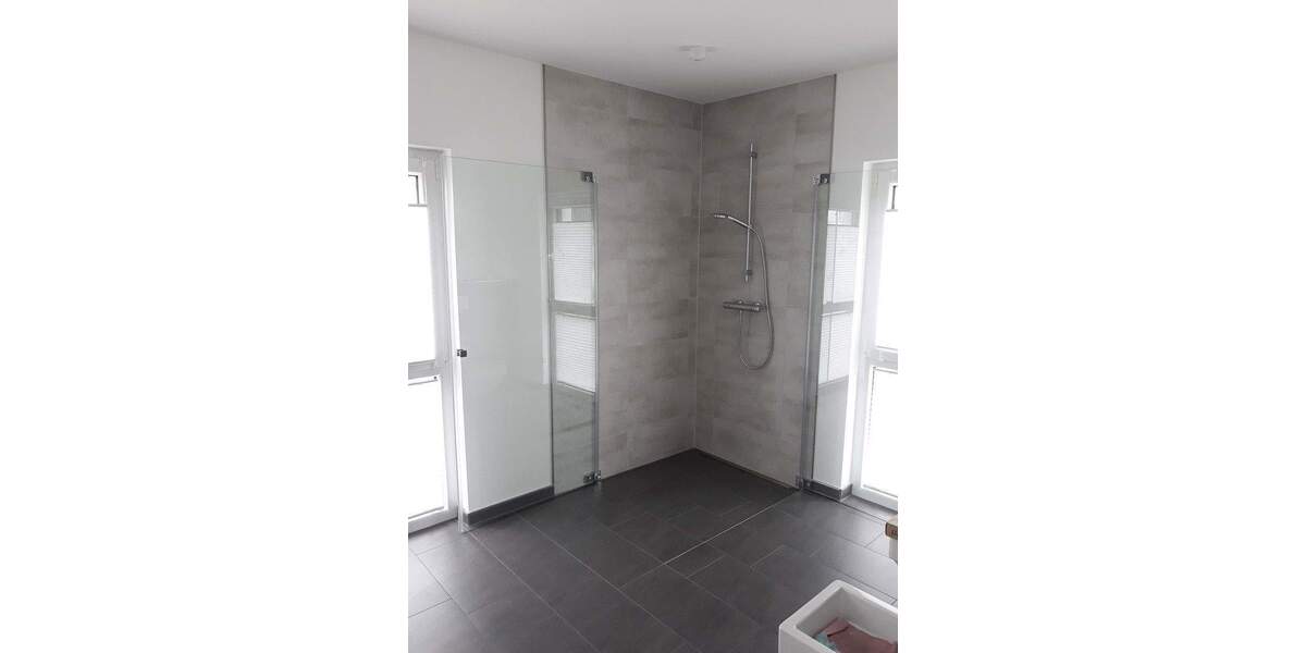 Neubau Erstbezug Barrierefreier Bungalow Haus mit eigenem Garten 3 zimmer