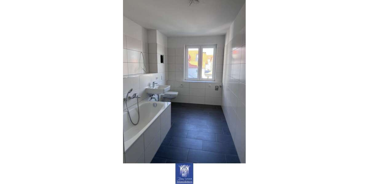 Etagenwohnung Coswig - 4 Zimmer, 119 m&sup2;, 1.433&euro; | Angebot:26072027