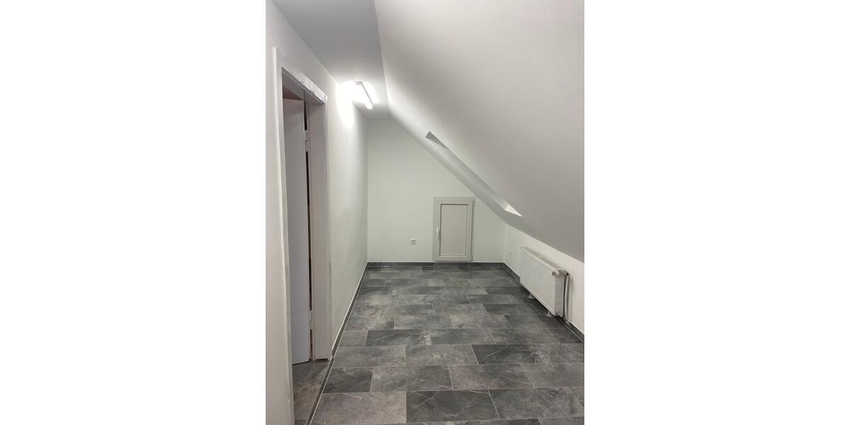 Etagenwohnung Wolfsburg Alt-Wolfsburg - 4 Zimmer, 90 m&sup2;, 780&euro; | Angebot:25715103