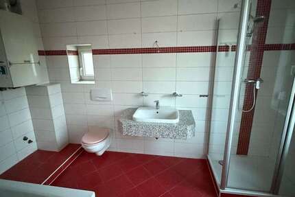 Wohnung Meerane Seiferitz - 4 Zimmer, 85 m&sup2;, 373&euro; | Angebot:22018800