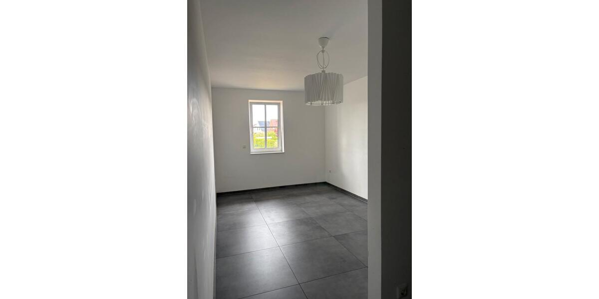 Reihenhaus Burgdorf - 5 Zimmer, 180 m&sup2;, 1.650&euro; | Angebot:25422910