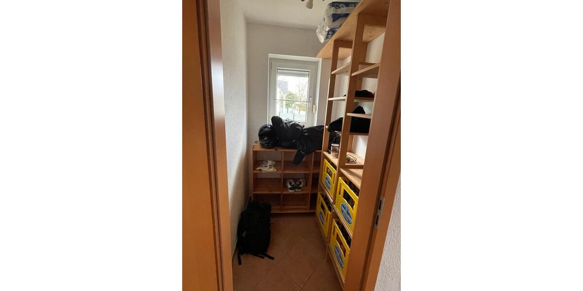 Etagenwohnung Rehling - 4 Zimmer, 145 m&sup2;, 2.250&euro; | Angebot:25497536