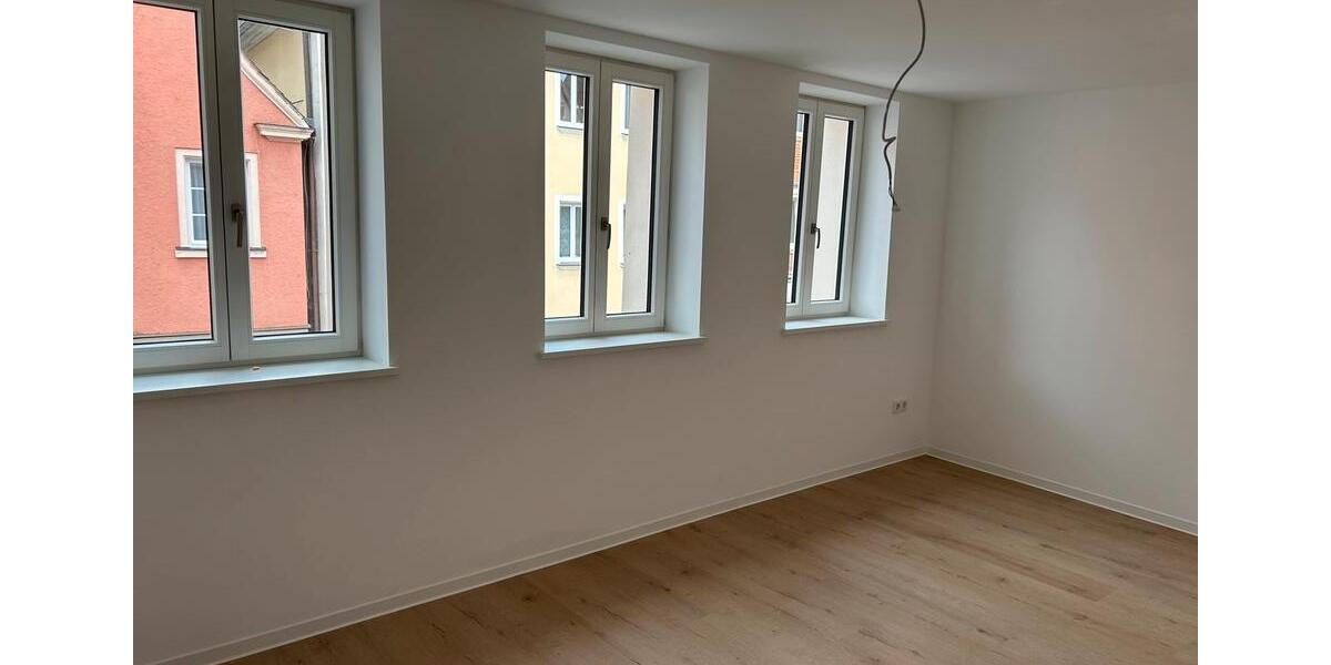 Erdgeschoßwohnung Weißenburg in Bayern - 2 Zimmer, 57 m&sup2;, 685&euro; | Angebot:26689344