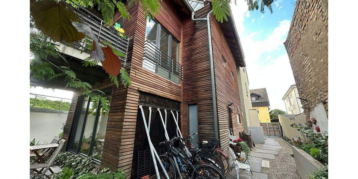 Etagenwohnung Brühl Rohrhof - 4 Zimmer, 108 m&sup2;, 1.500&euro; | Angebot:25659075