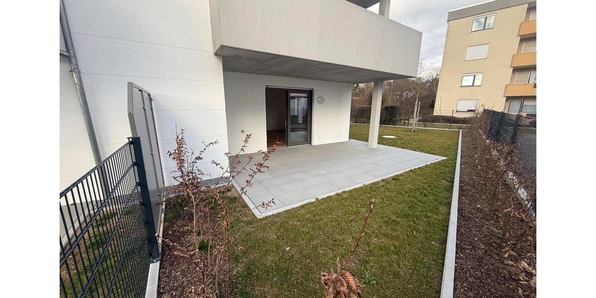 Terrassenwohnung Tegernheim - 3 Zimmer, 88 m&sup2;, 1.775&euro; | Angebot:25613971