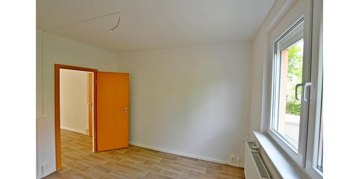 Erdgeschoßwohnung Sangerhausen - 2 Zimmer, 51 m&sup2;, 353&euro; | Angebot:26379993