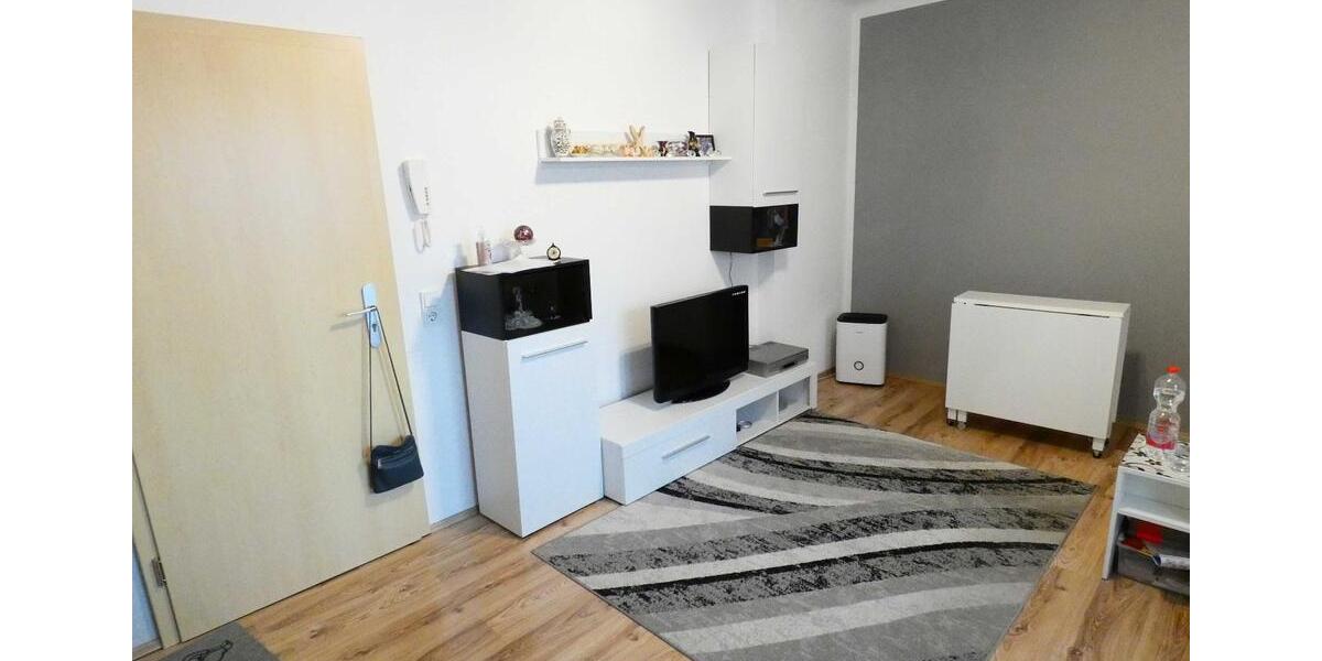 Etagenwohnung Saarlouis - 2 Zimmer, 45 m&sup2;, 530&euro; | Angebot:26498642