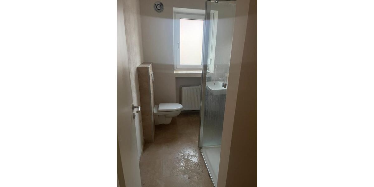 Etagenwohnung Gersthofen - 2 Zimmer, 70 m&sup2;, 1.300&euro; | Angebot:24729585