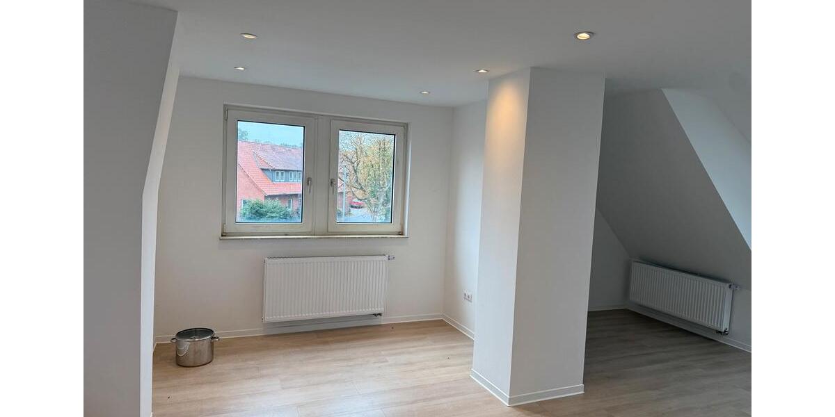 Dachgeschoßwohnung Steimbke - 4 Zimmer, 100 m&sup2;, 800&euro; | Angebot:26616524