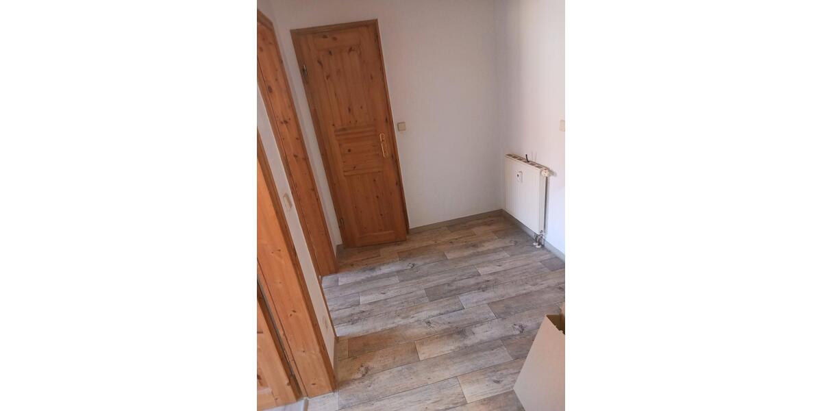 Etagenwohnung Huy - 2 Zimmer, 43 m&sup2;, 245&euro; | Angebot:26663981