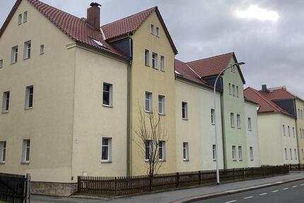 Zittau: 4RW, Balkon, Stellplatz, Dusche und Badewanne!