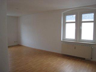 Etagenwohnung Oelsnitz (Erzgebirge) - 5 Zimmer, 125 m&sup2;, 635&euro; | Angebot:26083523