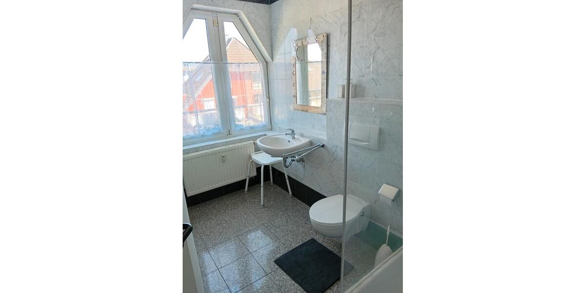 Wohnen auf Zeit Linnich - 2 Zimmer, 100 m&sup2;, 50&euro; | Angebot:26604059