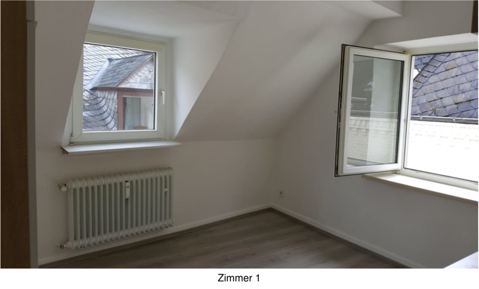 Dachgeschoßwohnung Zell (Mosel) - 3 Zimmer, 60 m&sup2;, 525&euro; | Angebot:24740283