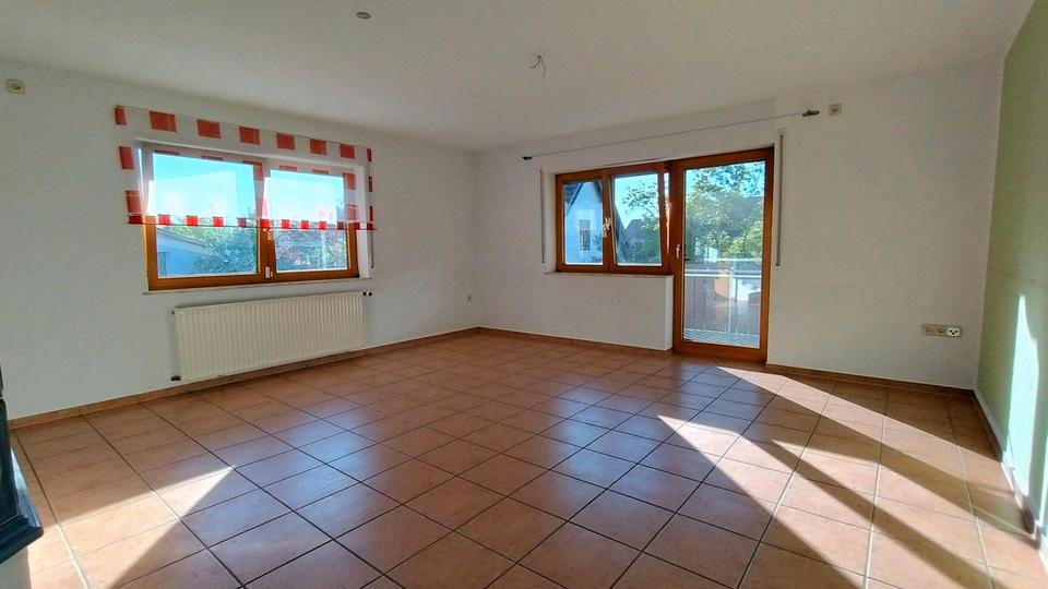 Etagenwohnung Hohentengen - 5 Zimmer, 120 m&sup2;, 1.150&euro; | Angebot:26612886