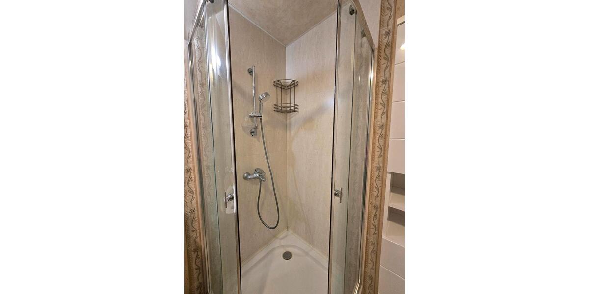 Etagenwohnung Offenbach am Main Bieberer Berg - 2 Zimmer, 77 m&sup2;, 1.300&euro; | Angebot:25975710