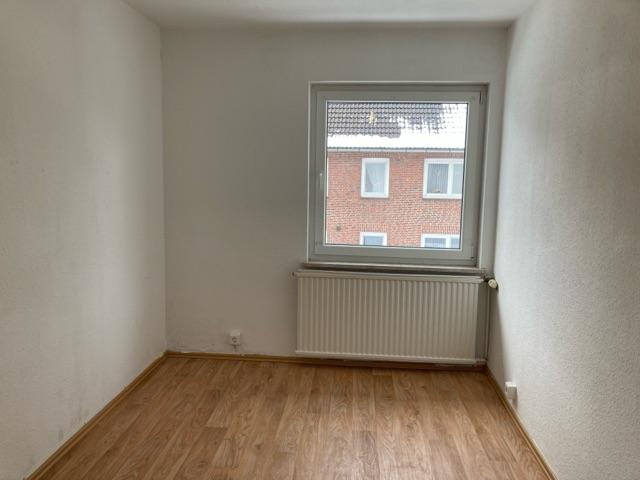 Etagenwohnung Brake (Unterweser) - 3 Zimmer, 57 m&sup2;, 400&euro; | Angebot:25125391