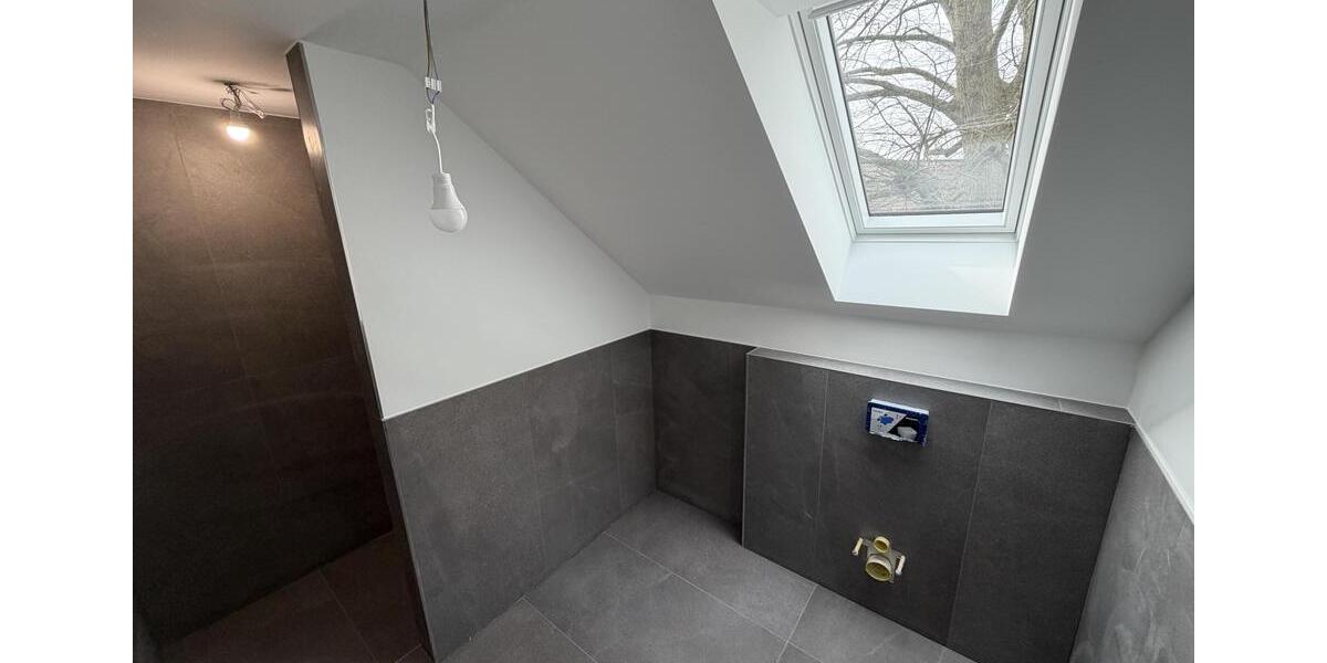 Dachgeschoßwohnung Papenburg - 3 Zimmer, 83 m&sup2;, 1.090&euro; | Angebot:26029987